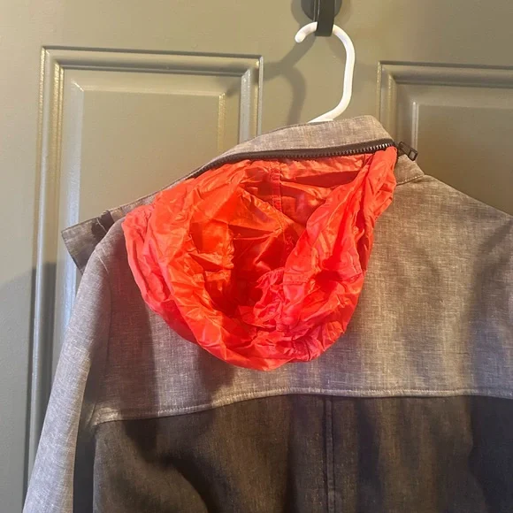 Women’s Roots Charcoal Fall / Spring Coat - Picture 5 of 5